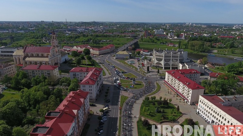 У Гродне Ровар-фэстам адкрылі летні веласезон і склалі гігантскі ровар (+відэа з дрона)