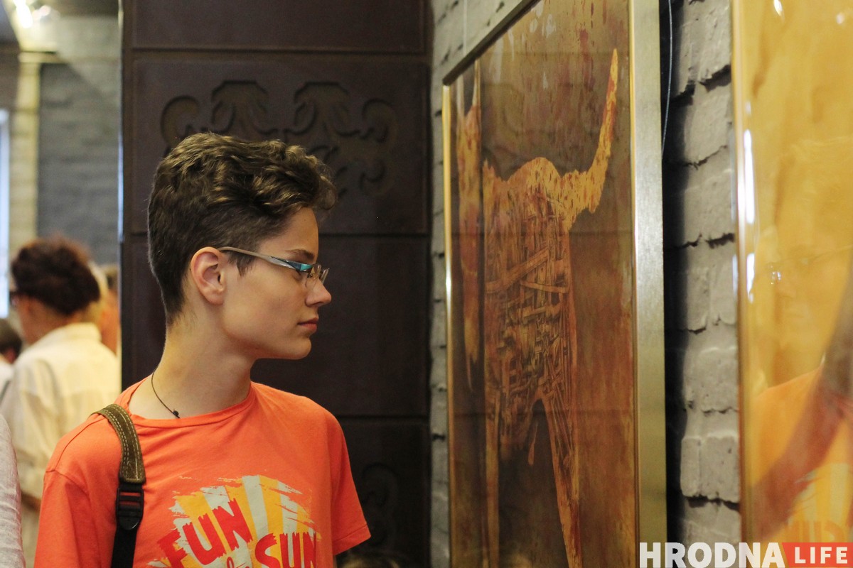 “Месца, куды захочацца вяртацца”. Галерэя “У майстра” адкрылася пасля рамонту “Месца, куды захочацца вяртацца”. Галерэя “У майстра” адкрылася пасля рамонту