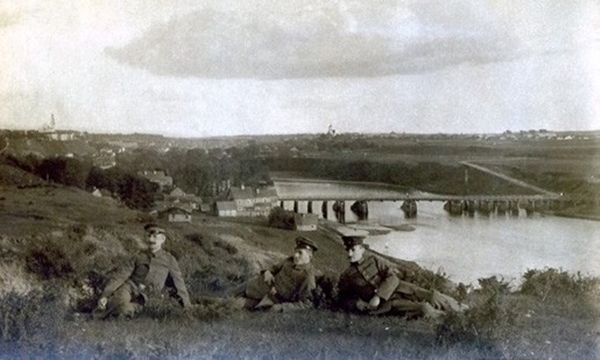 Нёман у Гродне мялее: ізноў можна пабачыць рэшткі старых мастоў Нёман у Гродне мялее: ізноў можна пабачыць рэшткі старых мастоў