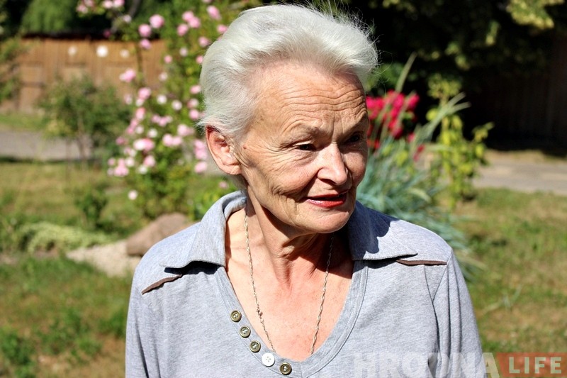 "Дайце вады". Лепшаму гродзенскаму кветніку патрэбен рэгулярны паліў, гаспадыня адна не спраўляецца