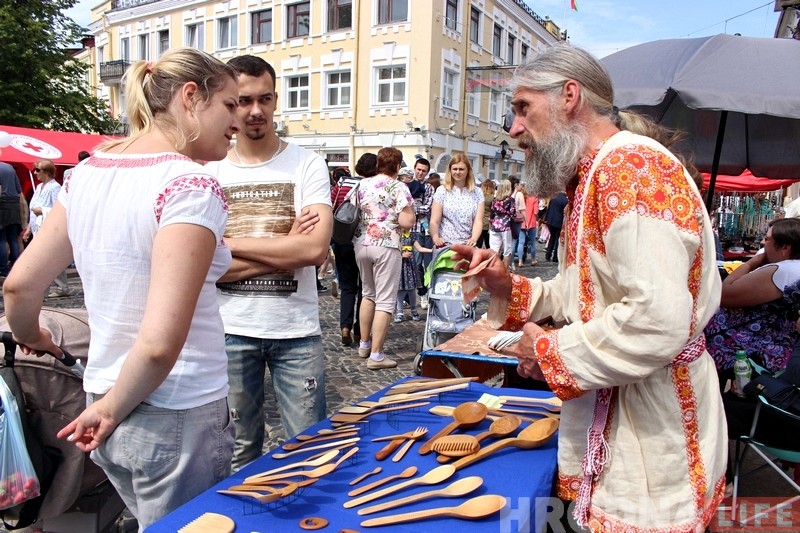 Фотарэпартаж: адчуй атмасферу фестывалю культур у Гродне Фотарэпартаж: адчуй атмасферу фестывалю культур у Гродне