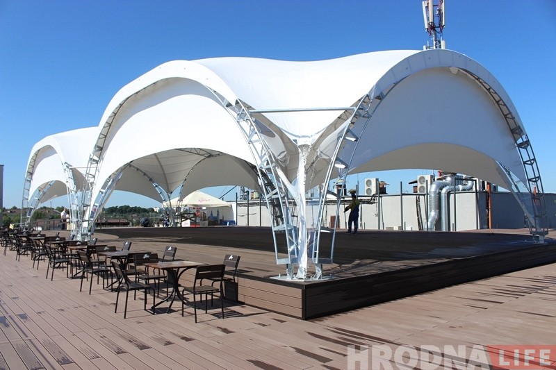 Спяшайцеся пабачыць! Назіральную пляцоўку на даху «Нёмана» адкрылі на тры дні Спяшайцеся пабачыць! Назіральную пляцоўку на даху «Нёмана» адкрылі на тры дні