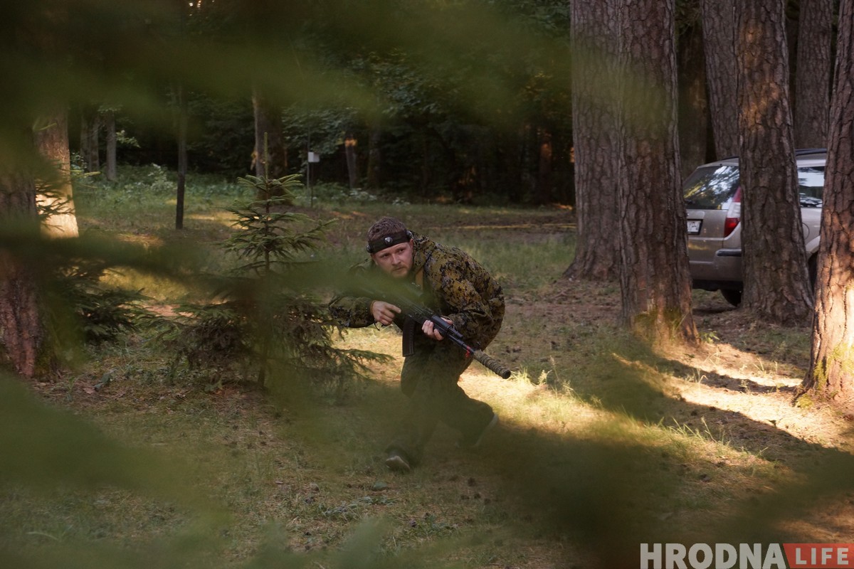 Бі альбо бяжы. Як гродзенцы сталі бежанцамі, а Пышкі - зонай баявых дзеянняў 