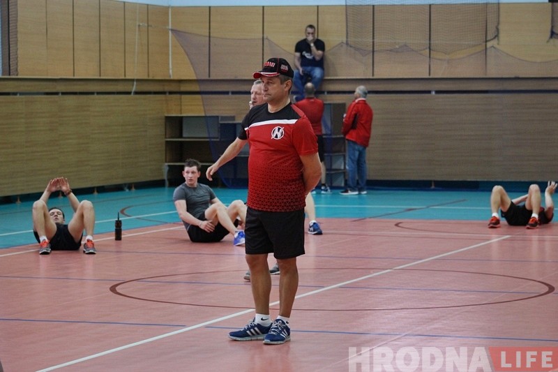 Хакейны "Нёман" выйшаў з адпачынку. Каманда абнаўляецца