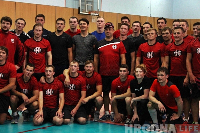 Хакейны "Нёман" выйшаў з адпачынку. Каманда абнаўляецца