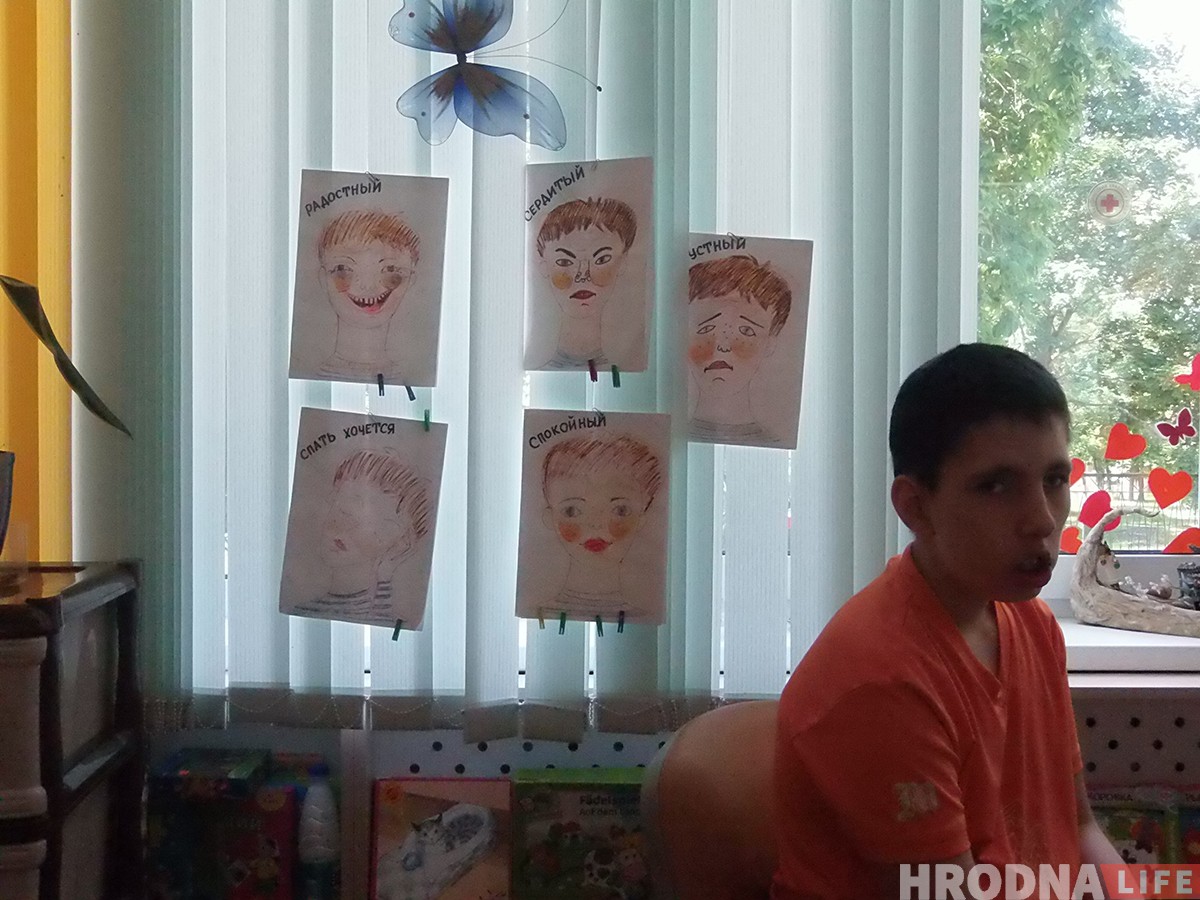 "Аказалася, яны вельмі жыццярадасныя". Фотагісторыя пра тое, як дзеці інваліднасцю сталі акцёрамі