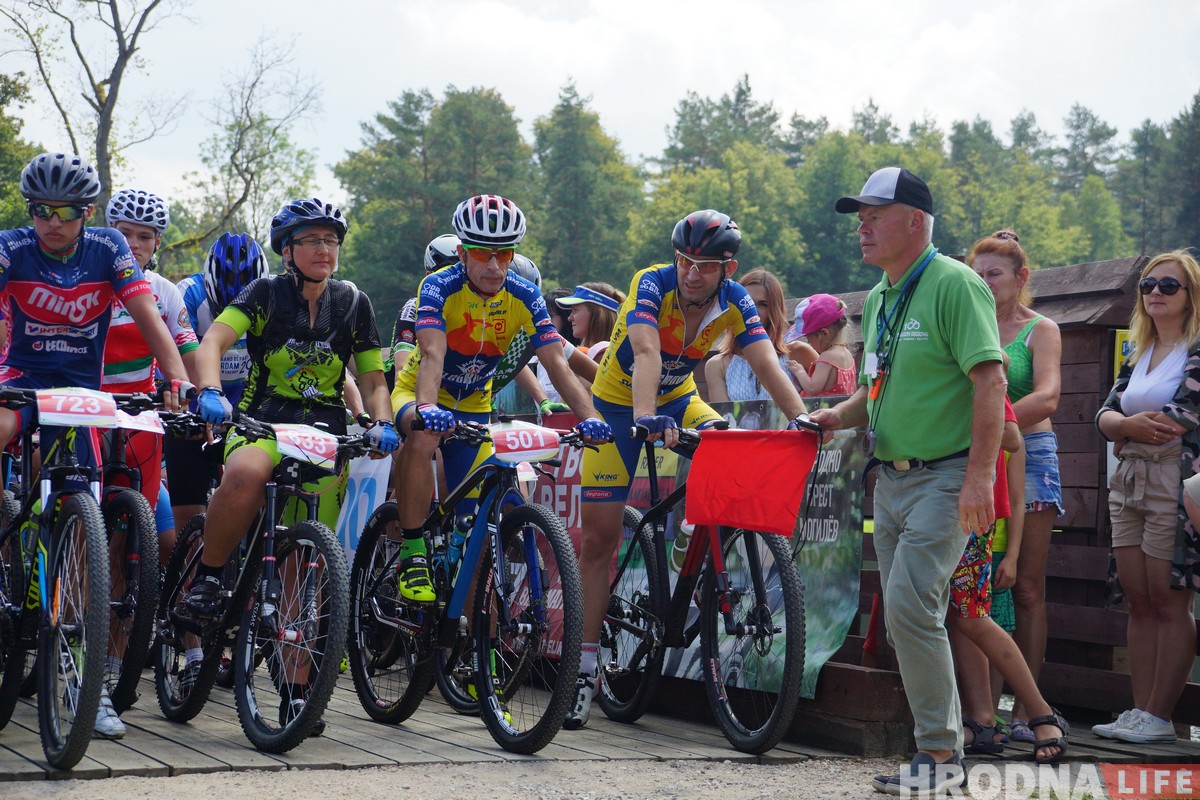“Выйграў наймацнейшы, а перамог – кожны, хто даехаў да канца”. Веламарафон “Суседзі” прайшоў пад Гродна восьмы раз
