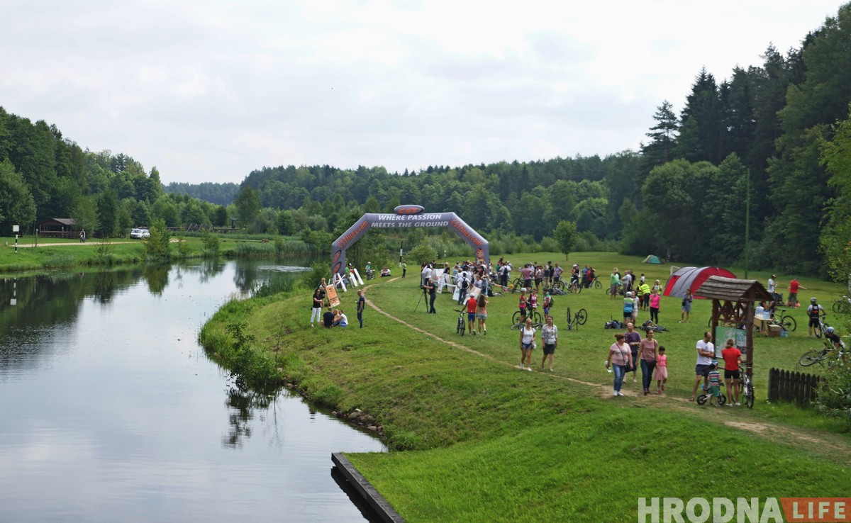 “Выйграў наймацнейшы, а перамог – кожны, хто даехаў да канца”. Веламарафон “Суседзі” прайшоў пад Гродна восьмы раз “Выйграў наймацнейшы, а перамог – кожны, хто даехаў да канца”. Веламарафон “Суседзі” прайшоў пад Гродна восьмы раз