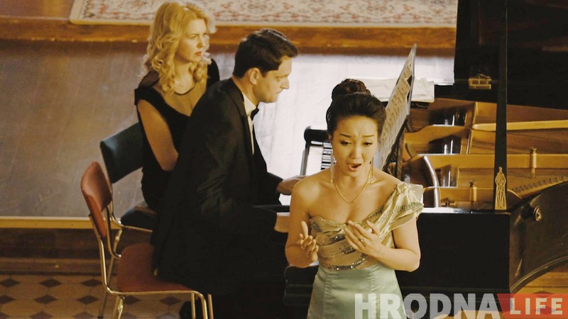 Шаўковы шлях да музыкі. Піяніст з Гродна выкладае ў Кітаі, а кітайскія музыкі спяваюць "Купалінку"