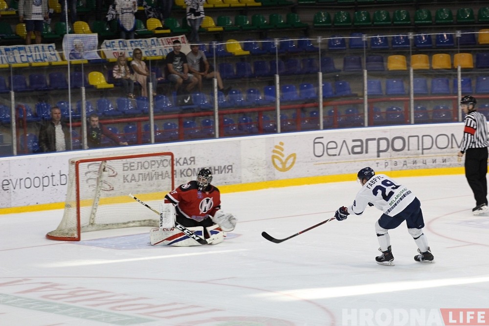 Кубак Салея: «Нёман» толькі ў серыі булітаў здолеў абыграць «Дынама-Маладзечна» Кубак Салея: «Нёман» толькі ў серыі булітаў здолеў абыграць «Дынама-Маладзечна»