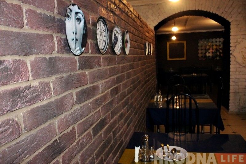 Без алкаголю, але з творчай пляцоўкай: у Гродне працуе кафэ «Містэрыя» (а вы і не ведалі) Без алкаголю, але з творчай пляцоўкай: у Гродне працуе кафэ «Містэрыя» (а вы і не ведалі)