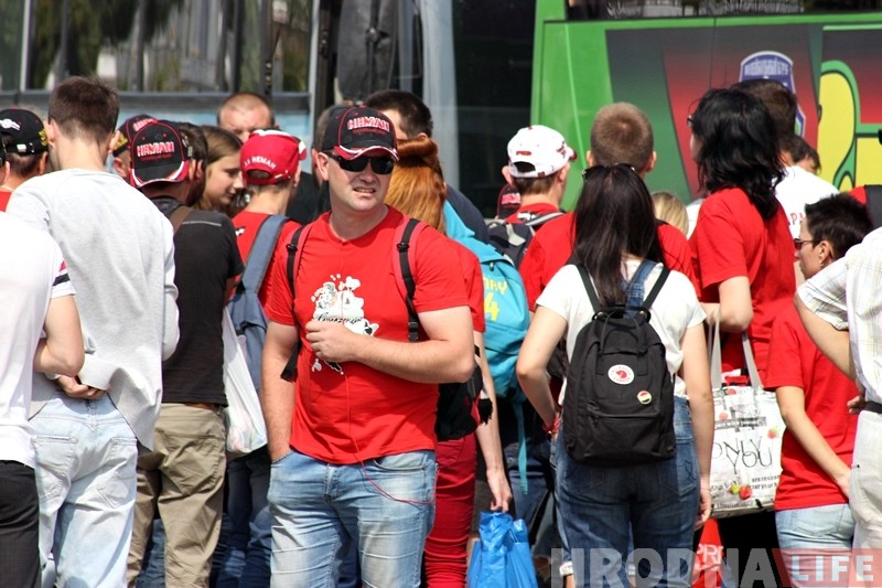 "Едзем вяртаць кубак у Гродна". Каля 200 гродзенцаў будуць падтрымліваць "Нёман" у фінале Кубка Салея "Едзем вяртаць кубак у Гродна". Каля 200 гродзенцаў будуць падтрымліваць "Нёман" у фінале Кубка Салея