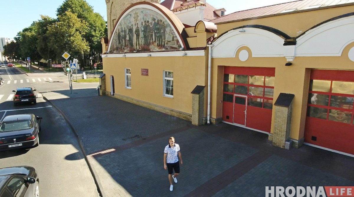 Заўзеем за сваіх! Hrodna.life дапамог хакейнаму “Нёману” зняць ролік да Лігі Чэмпіёнаў Заўзеем за сваіх! Hrodna.life дапамог хакейнаму “Нёману” зняць ролік да Лігі Чэмпіёнаў