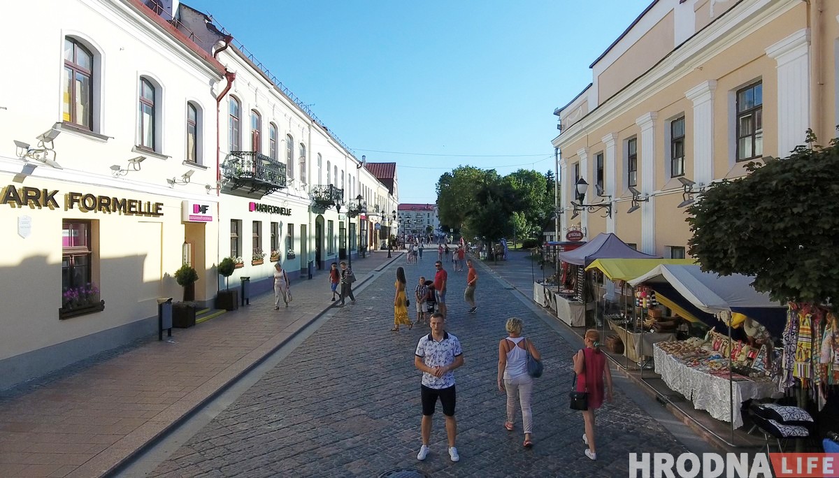 Заўзеем за сваіх! Hrodna.life дапамог хакейнаму “Нёману” зняць ролік да Лігі Чэмпіёнаў Заўзеем за сваіх! Hrodna.life дапамог хакейнаму “Нёману” зняць ролік да Лігі Чэмпіёнаў