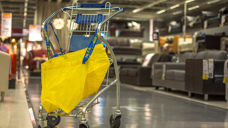 Барацьба з пластыкам: "Еўраопт" расказаў, што перашкаджае беларускаму гандлю перайсці на эка-ўпакоўку