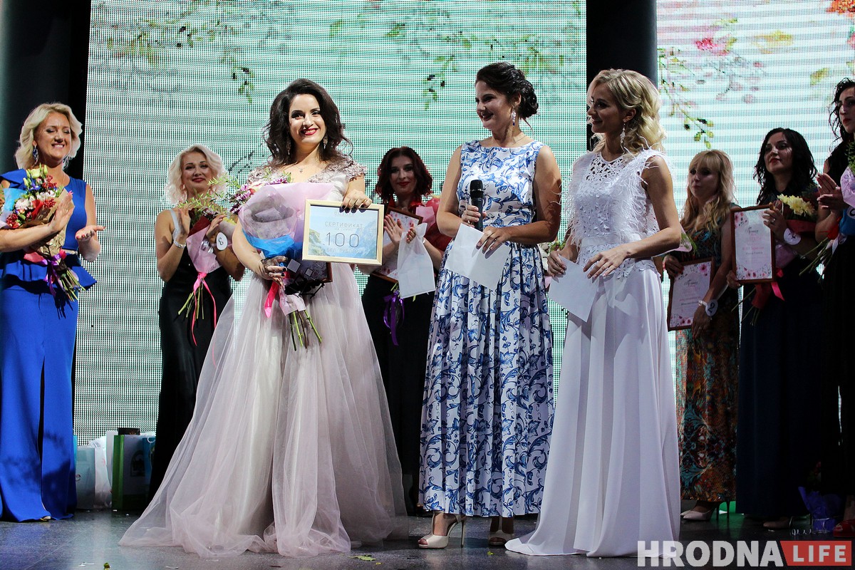 У гродзенскім начным клубе выбралі лепшую маму горада. А калі выбары таты?