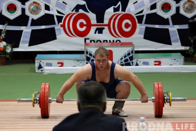 Лепшыя цяжкаатлеты краіны змагаліся ў Гродне за пуцёўкі на чэмпіянаты Еўропы і свету Лепшыя цяжкаатлеты краіны змагаліся ў Гродне за пуцёўкі на чэмпіянаты Еўропы і свету