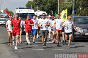 Па вуліцах Гродна беглі беларускія і польскія паштальёны
