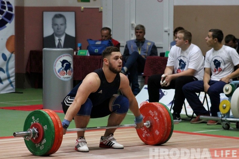 Лепшыя цяжкаатлеты краіны змагаліся ў Гродне за пуцёўкі на чэмпіянаты Еўропы і свету Лепшыя цяжкаатлеты краіны змагаліся ў Гродне за пуцёўкі на чэмпіянаты Еўропы і свету
