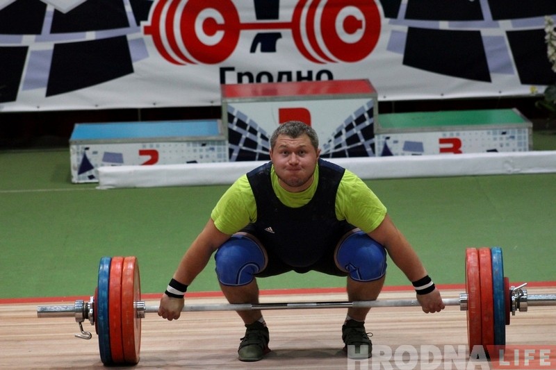 Лепшыя цяжкаатлеты краіны змагаліся ў Гродне за пуцёўкі на чэмпіянаты Еўропы і свету Лепшыя цяжкаатлеты краіны змагаліся ў Гродне за пуцёўкі на чэмпіянаты Еўропы і свету