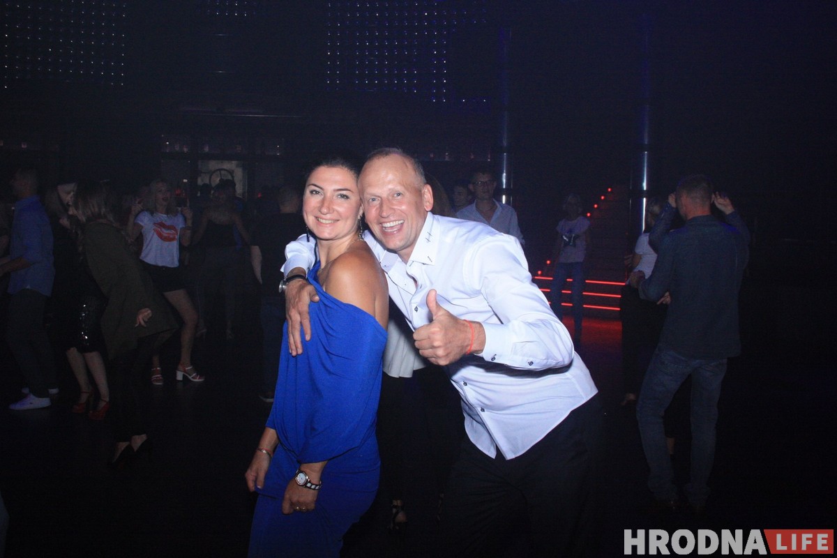 Пустая Советская, тусовочная Замковая и аншлаг на Ленина: чем живет ночной Гродно