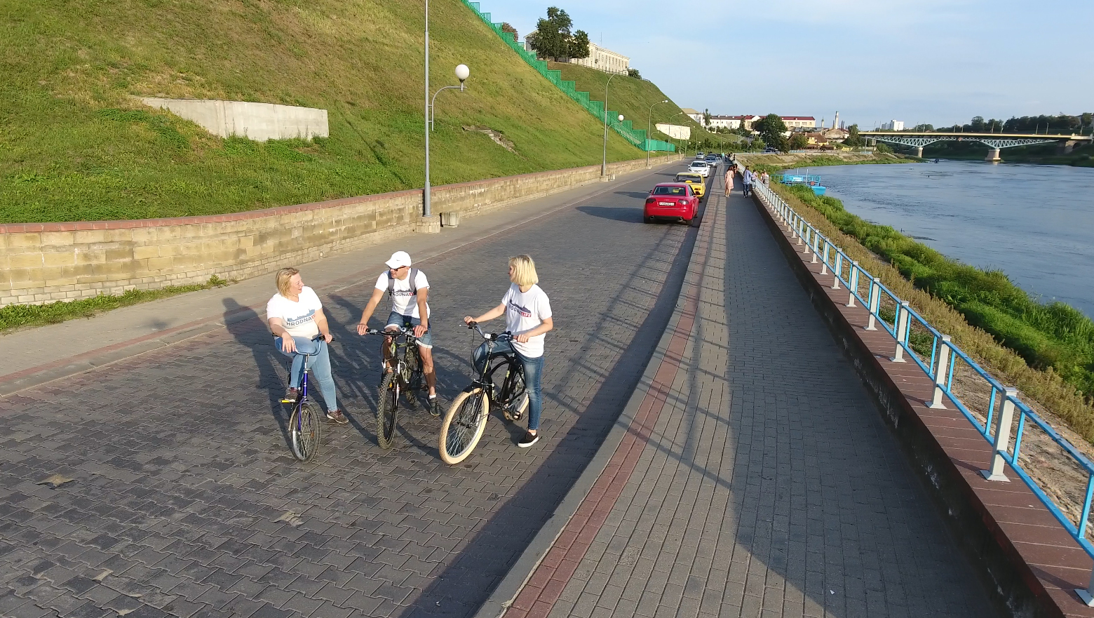 Hrodna.life зладзіў велапланёрку ў падтрымку ацыі “Дзелавы веласіпед” Hrodna.life зладзіў велапланёрку ў падтрымку ацыі “Дзелавы веласіпед”