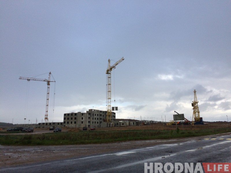 У новым мікрараёне Грандзічы пачалі будаваць першы дом