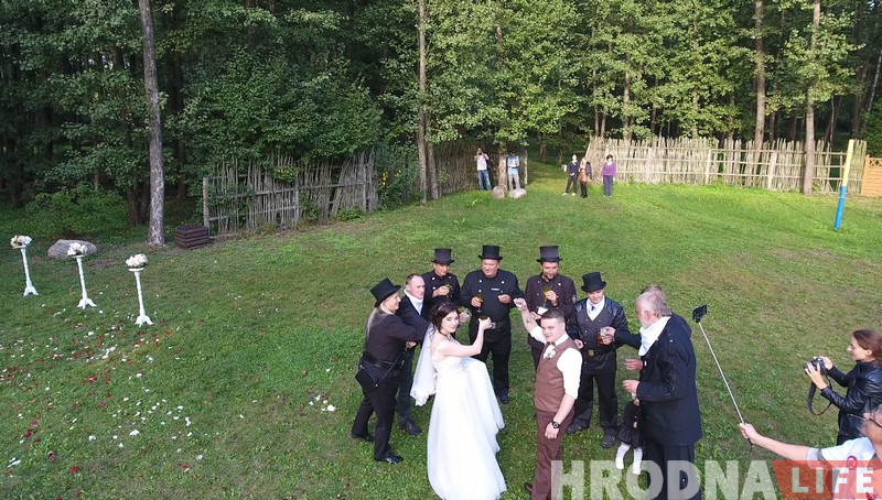 Трубочист - хорошая примета. Первый в Беларуси фестиваль трубочистов прошел под Гродно