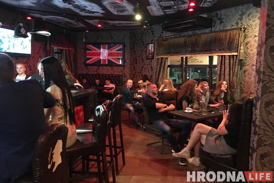 Пустая Советская, тусовочная Замковая и аншлаг на Ленина: чем живет ночной Гродно