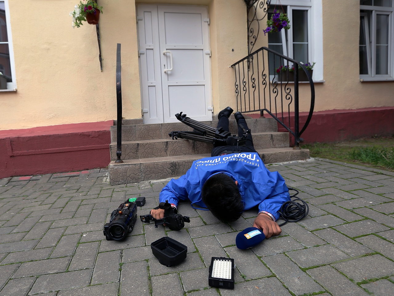 "Пры здымках ніхто не пацярпеў". Як у Гродне падтрымалі чэлендж #fallingstars