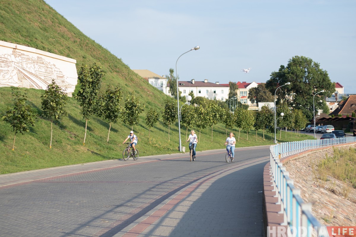 Hrodna.life зладзіў велапланёрку ў падтрымку ацыі “Дзелавы веласіпед” Hrodna.life зладзіў велапланёрку ў падтрымку ацыі “Дзелавы веласіпед”