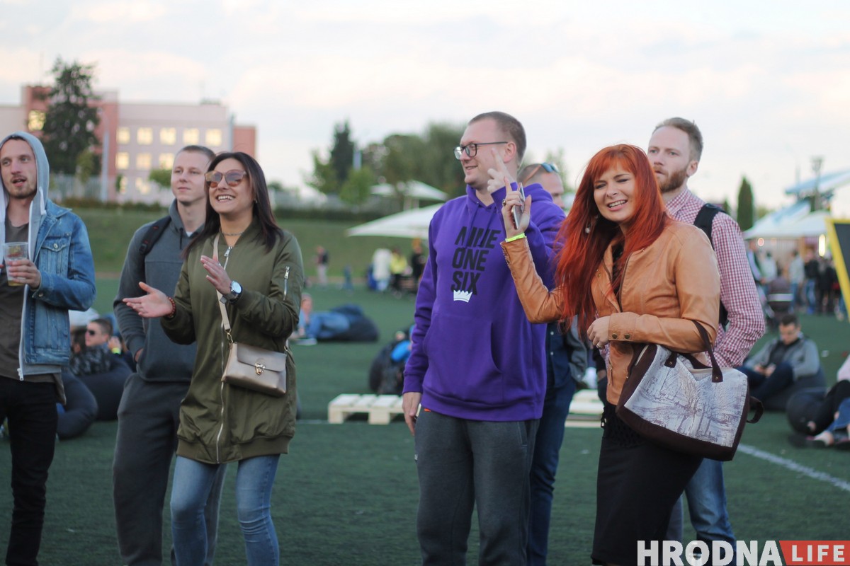 Vulitsa Ezha ў Гродне: глядзіце, якога фаст-фуду не хапае гораду (+шмат фота з фэсту) Vulitsa Ezha ў Гродне: глядзіце, якога фаст-фуду не хапае гораду (+шмат фота з фэсту)