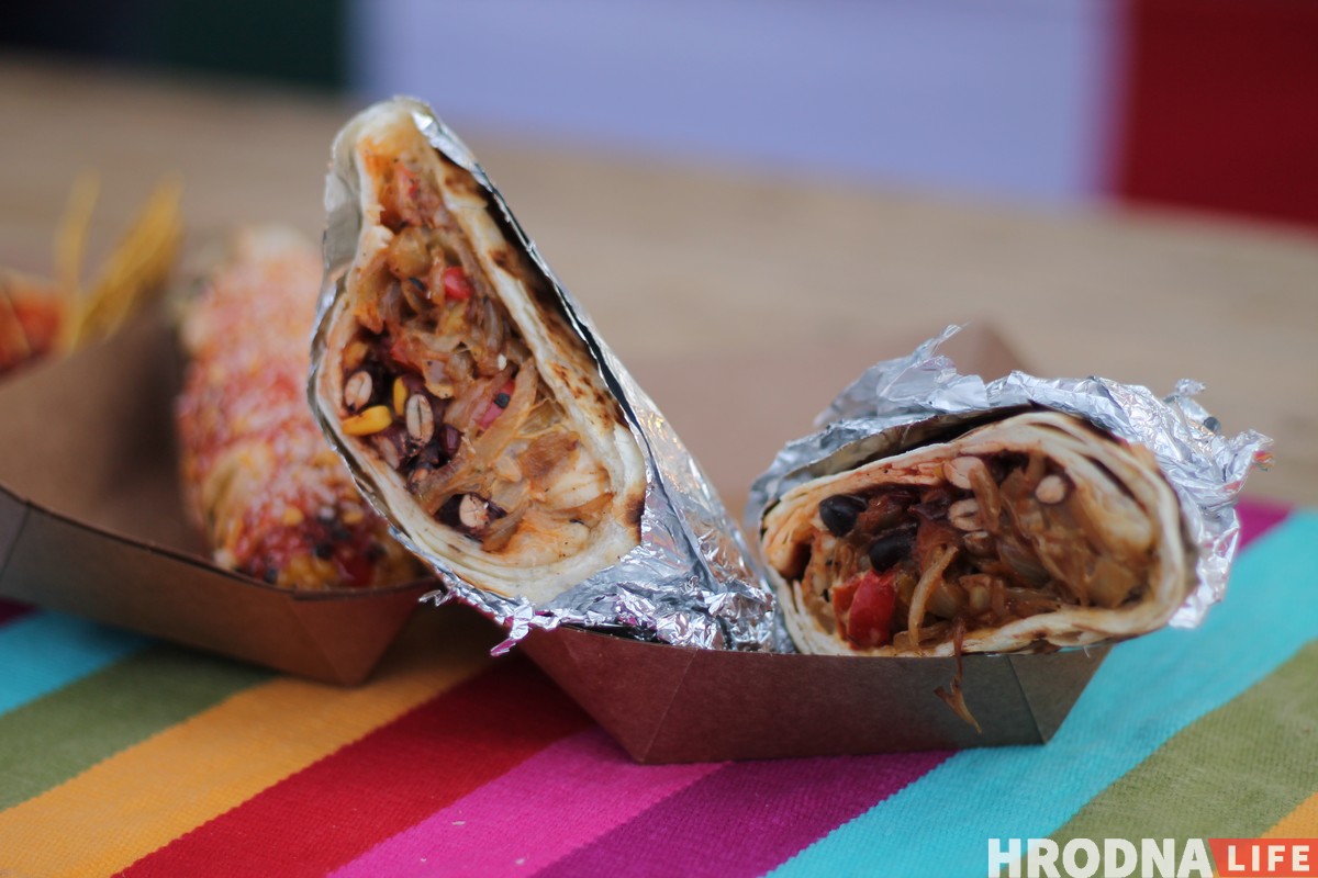 Vulitsa Ezha ў Гродне: глядзіце, якога фаст-фуду не хапае гораду (+шмат фота з фэсту) Vulitsa Ezha ў Гродне: глядзіце, якога фаст-фуду не хапае гораду (+шмат фота з фэсту)