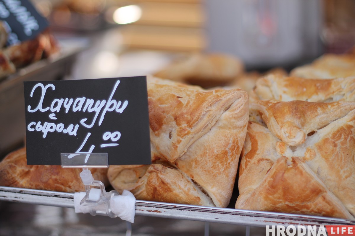 Vulitsa Ezha ў Гродне: глядзіце, якога фаст-фуду не хапае гораду (+шмат фота з фэсту) Vulitsa Ezha ў Гродне: глядзіце, якога фаст-фуду не хапае гораду (+шмат фота з фэсту)