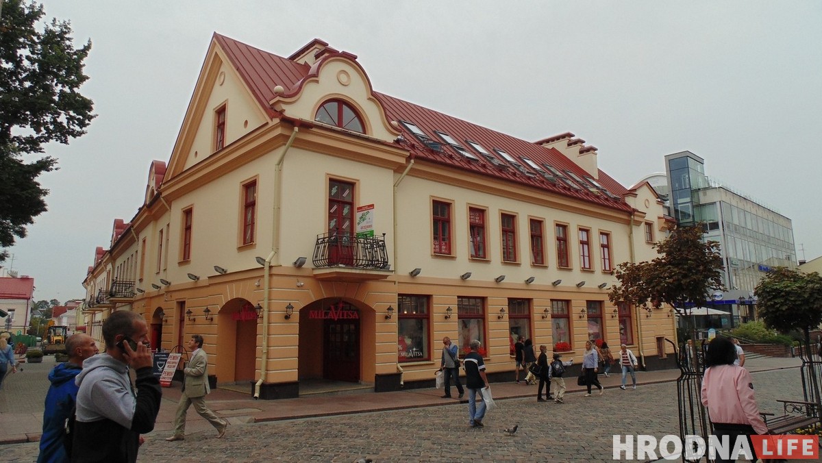 Сквер за “тэкстылямі” перажывае апошнюю восень: там пабудуюць офісны цэнтр. Што думаюць гродзенцы?