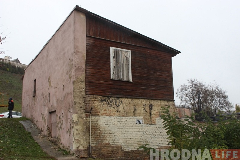 Услед за Міцкевіча і на Маставой знеслі стары дом Услед за Міцкевіча і на Маставой знеслі стары дом