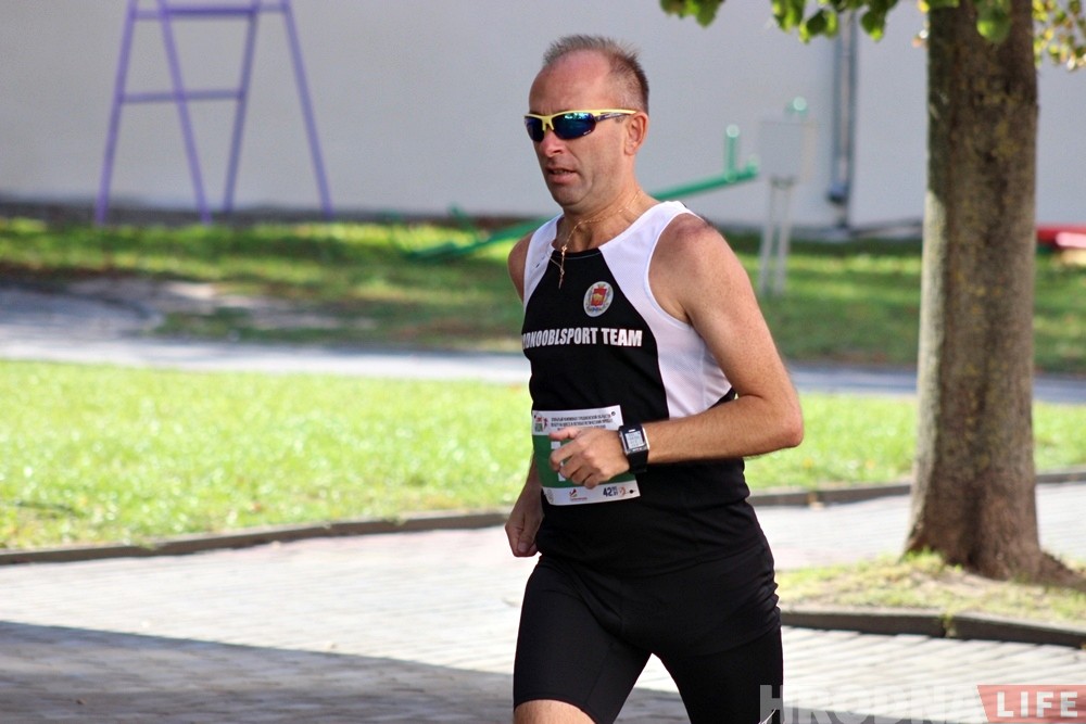 Алег Андрэйчык на прабегу Grodno Run. Фота: Hrodna.life