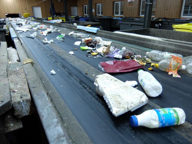 «Аз есмь эколог» клялись студенты на мусоросортировочном заводе в Гродно