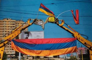 Ад безнадзёгі да перамогі. Армянскія актывісты расказалі пра сваю рэвалюцыю Ад безнадзёгі да перамогі. Армянскія актывісты расказалі пра сваю рэвалюцыю