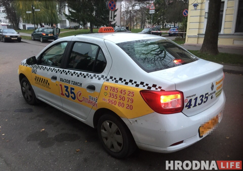 Таемны пасажыр: фінальны заезд. Тэсціруем адначасова 6 служб таксі