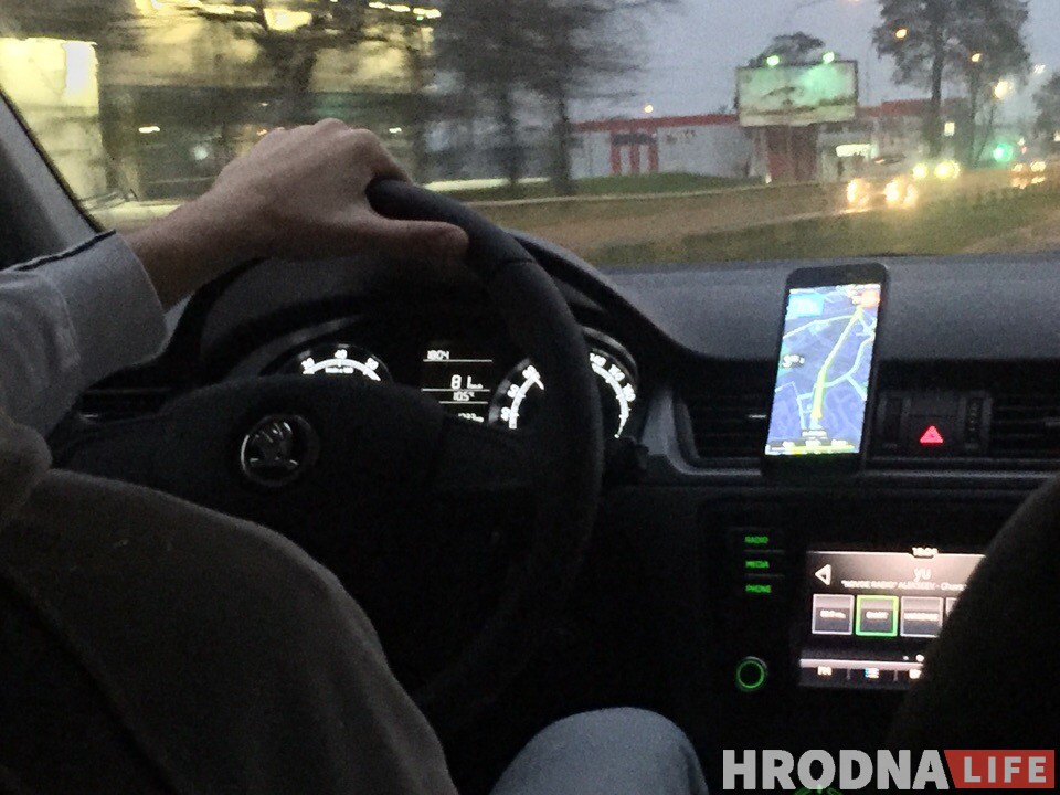 Таемны пасажыр: фінальны заезд. Тэсціруем адначасова 6 служб таксі