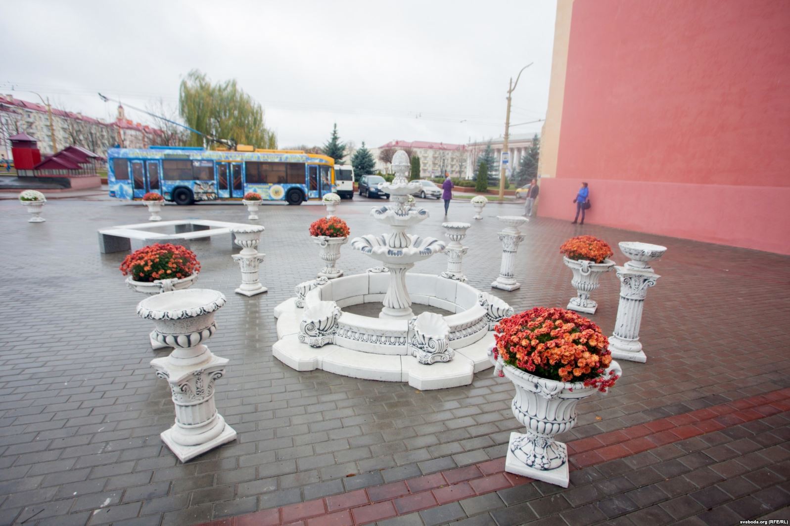 Парэшткі дэкору ці будаўнічае смецце? На гродзенскага гатэльнага магната Сямашку завялі крымінальную справу