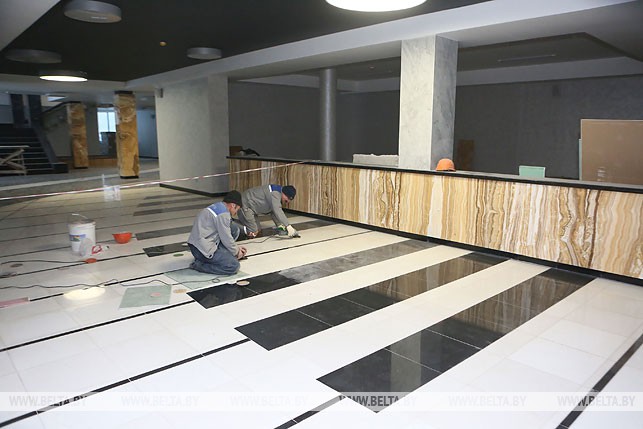 Два кафэ, рэстаран і зала на 1239 месцаў. Абласная філармонія адкрыецца ў пачатку 2019 года Два кафэ, рэстаран і зала на 1239 месцаў. Абласная філармонія адкрыецца ў пачатку 2019 года