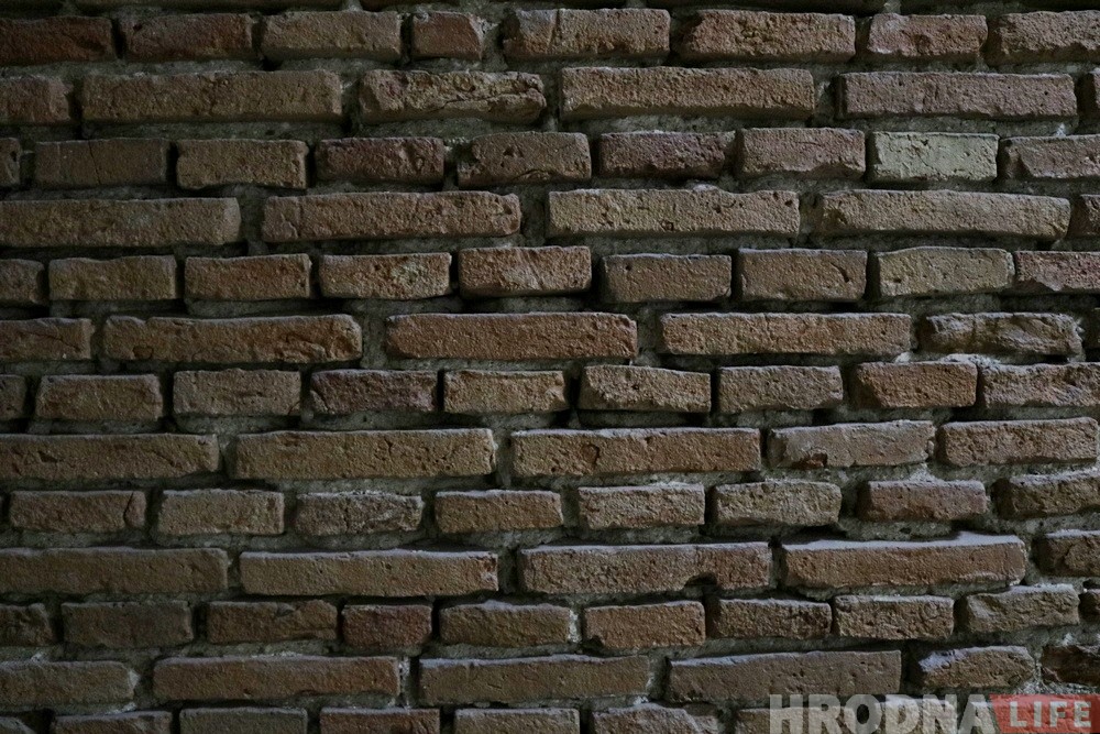 Глядзіце, як ажывілі старадаўні падвал на Маставой. Але кафэ там рабіць нельга Глядзіце, як ажывілі старадаўні падвал на Маставой. Але кафэ там рабіць нельга