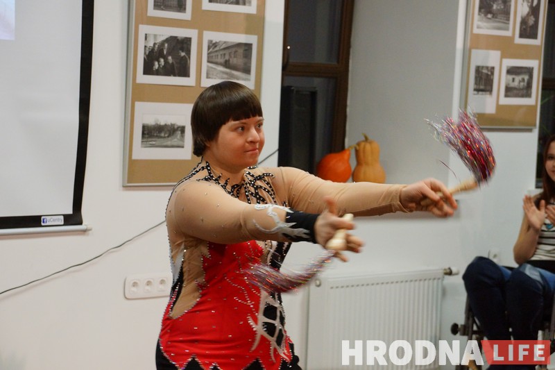 “Ніводнага дзіцяці з інваліднасцю без таленту я не бачыла”. У Гродне і Лідзе прайшла прэм’ера сацыяльнага мюзікла “І ты зможаш” “Ніводнага дзіцяці з інваліднасцю без таленту я не бачыла”. У Гродне і Лідзе прайшла прэм’ера сацыяльнага мюзікла “І ты зможаш”