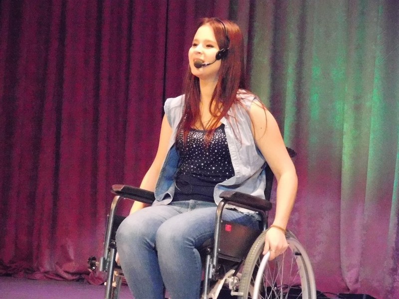 “Ніводнага дзіцяці з інваліднасцю без таленту я не бачыла”. У Гродне і Лідзе прайшла прэм’ера сацыяльнага мюзікла “І ты зможаш” “Ніводнага дзіцяці з інваліднасцю без таленту я не бачыла”. У Гродне і Лідзе прайшла прэм’ера сацыяльнага мюзікла “І ты зможаш”