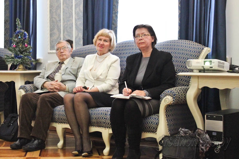 В Гродно презентовали факсимиле первого в мире букваря на славянском языке