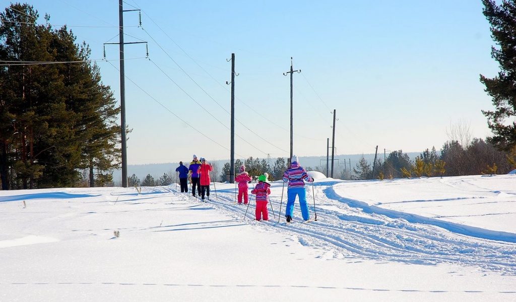 Больш за 240 лядовых пляцовак і лыжных трасаў ля школ з'явяцца на Гродзеншчыне