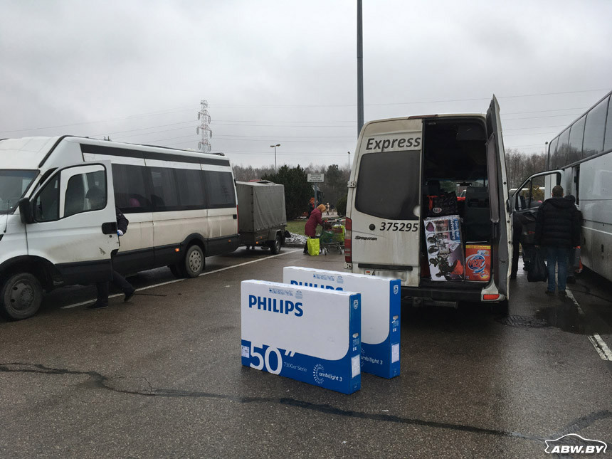 "Небывалы рост продажаў": беларусы рыхтуюцца да новых абмежаванняў увозу