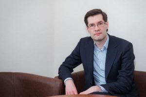 У абласных цэнтрах Беларусі пачалі прымаць дакументы на апастыль: дзе зрабіць у Гродне і якія дакументы прымаюць